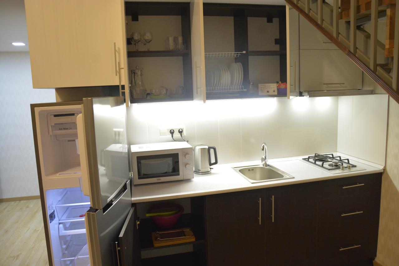Full Comfort Apartment On Aghmashenebeli Tbilisi Pokój zdjęcie