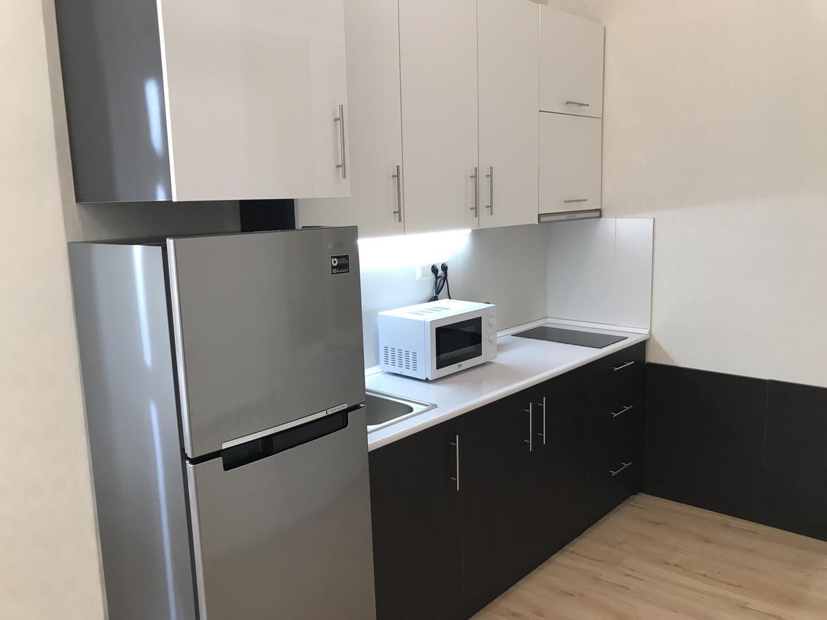 Full Comfort Apartment On Aghmashenebeli Tbilisi Zewnętrze zdjęcie